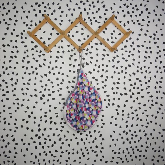 Bumgenius Colorful Geometric Alicia Print Teardrop Reusable Travel Wet Bag - Picture 1 of 4